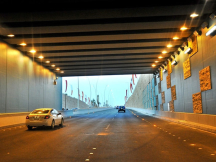 ‎Different lightening units at the tunnels' entrances in addition to reverse units in case of emergency ‎