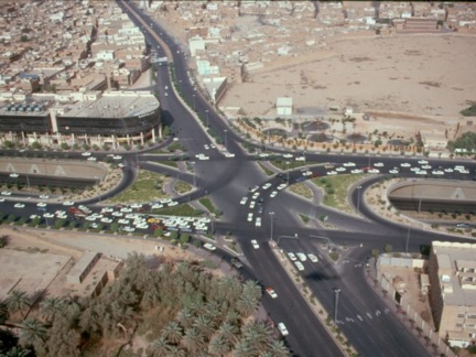 King Fahd Road Intersection with Al-Madinah Al-Munawwarah Street
