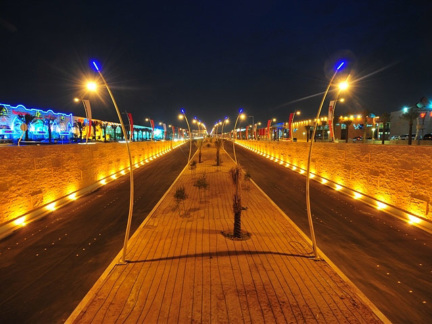 ‎Different lightening patterns at King Abdullah Road ‎