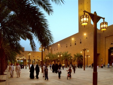 Night view of Assafah Plaza