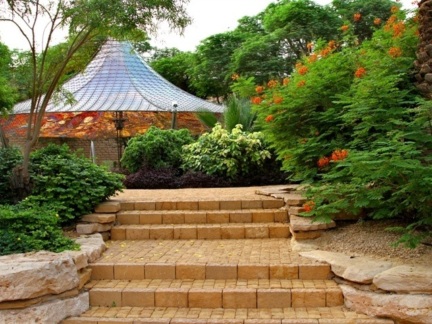 ‎Tuwaiq Palace internal garden ‎
